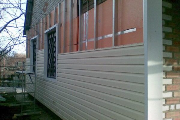 Чим утеплити цегляний будинок зовні: популярні матеріали