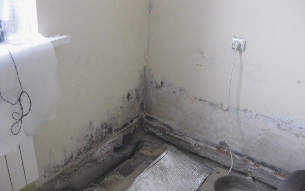 Промерзає кут у будинку. Що робити? Способи розв'язання.